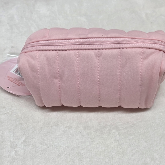 🌴3/$15🌴 NWT Ulta Beauty Pink Quilted Makeup Bag & Travel Case - Picture 4 of 6